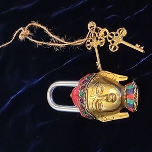 Large Adorned Buddha padlock